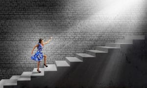 Đi Làm Xa Quê: 3 Cách Xóa Bỏ Nỗi Sợ Để Chớp Cơ Hội Đãi Ngộ Tốt