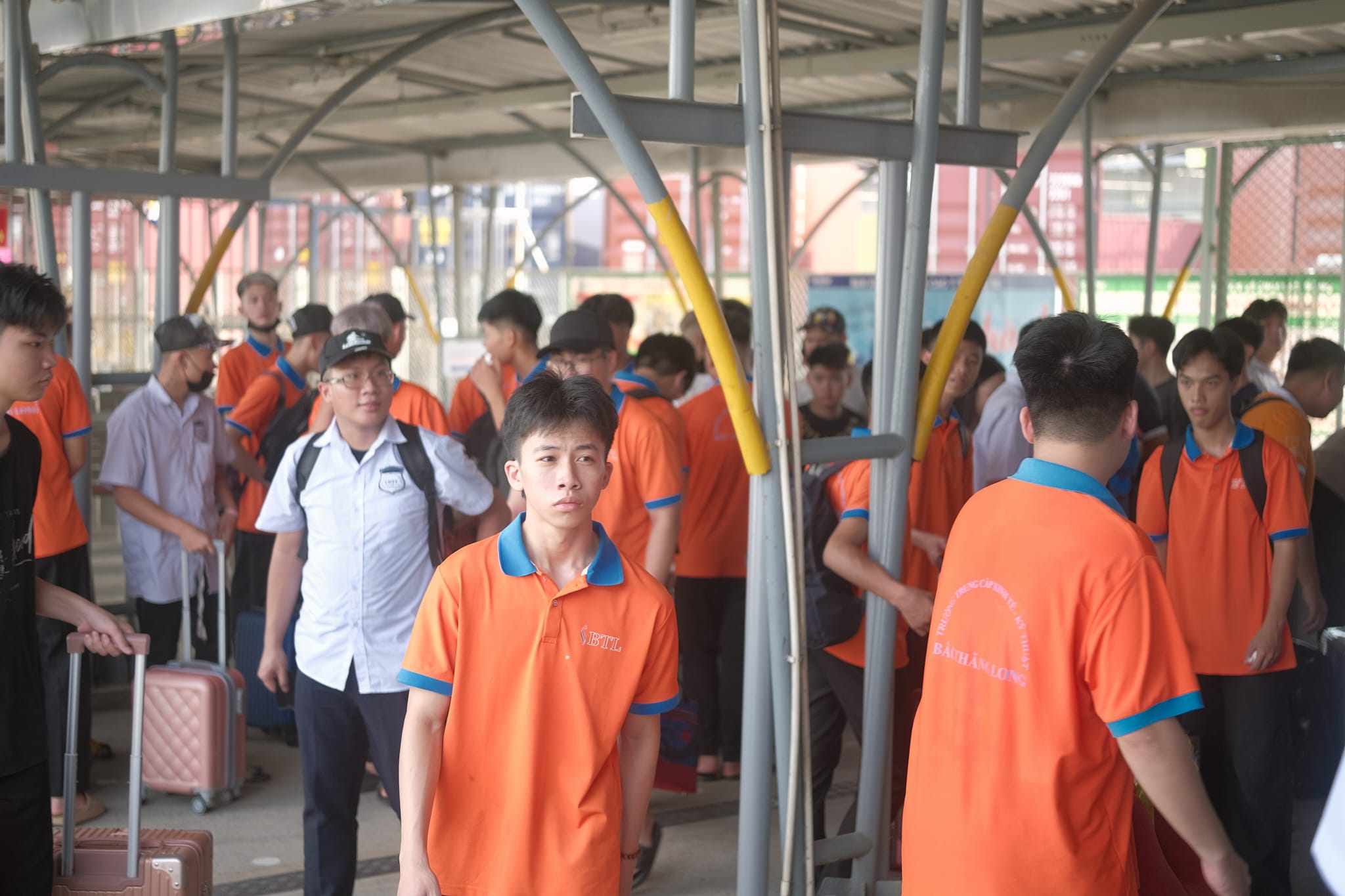 Học sinh Bắc Thăng Long thực tập tại nhà máy Brother